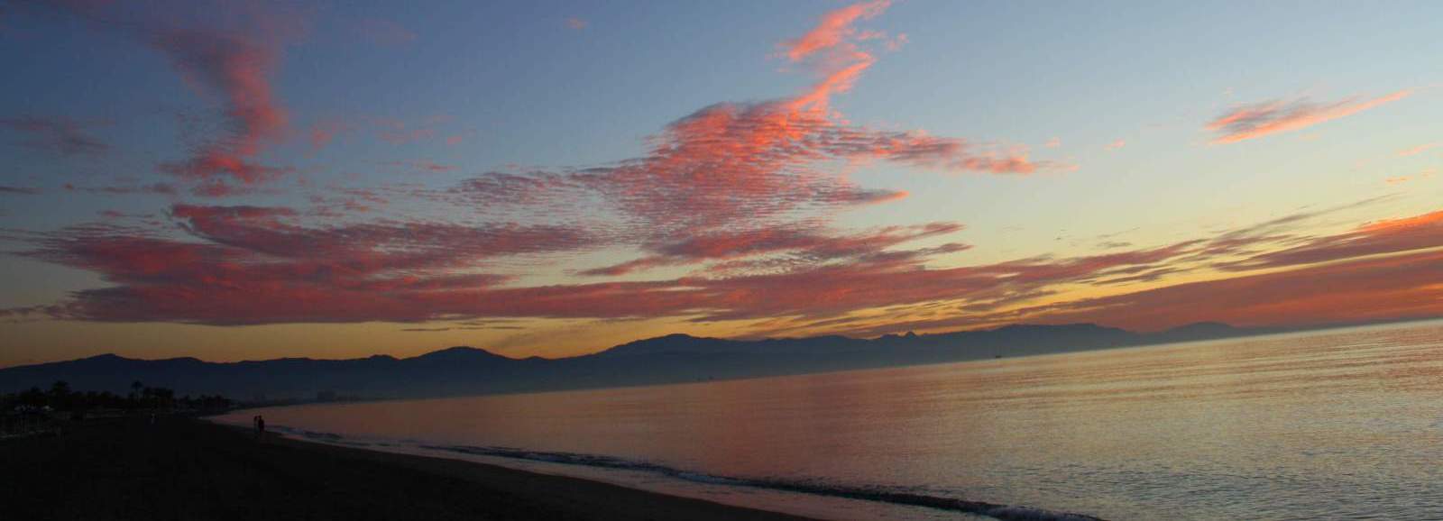Las playas de Málaga son estupendas. Varias de ellas cuentan con banderas azules. Muestra de calidad